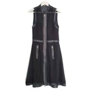 Chic Black Sleeveless Dress with Zipper Detail